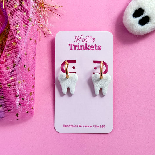Pearly Whites Hoop Earrings