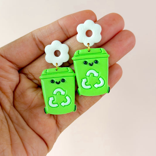 Recycle Bin Dangles