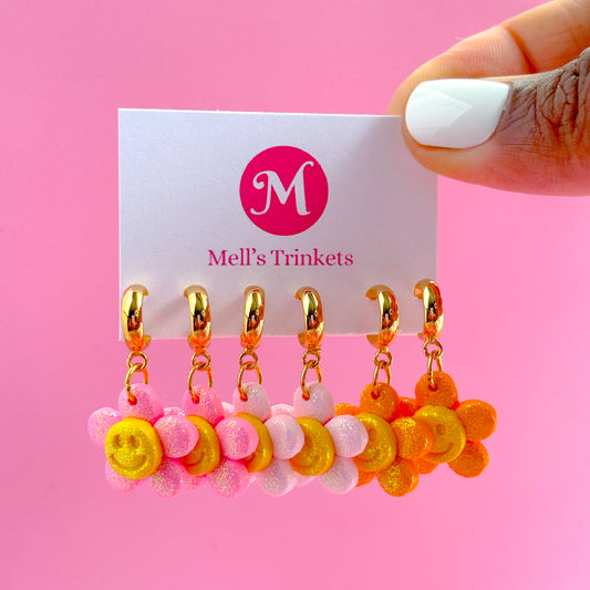 Smiley Flower Huggie Set